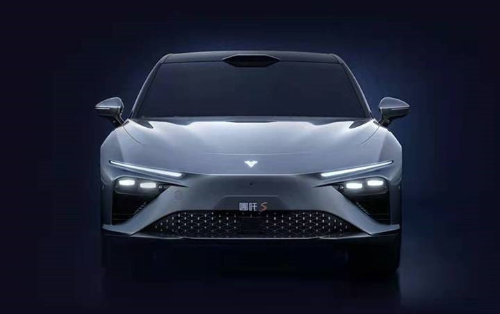 ����m(x��)��800km���������������߸S����A��D�ع�