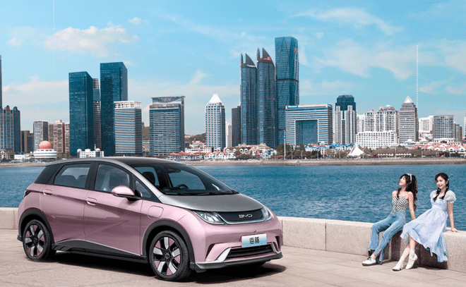 �ȁ��Ϻ������N��20�f������Ů܇��������